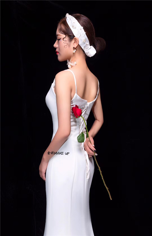 ��ױ����ѧԱ��Ʒ